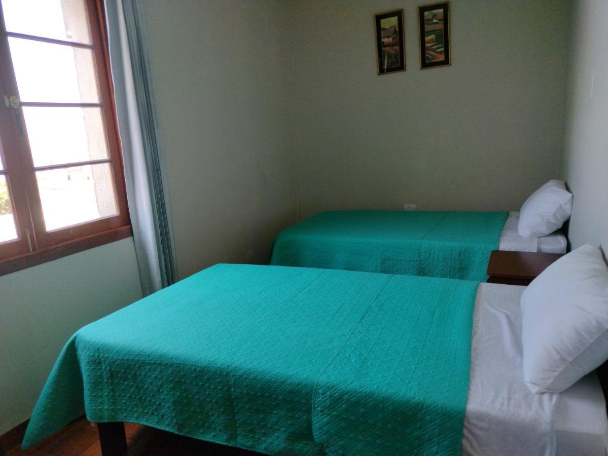 Sambos Hostel